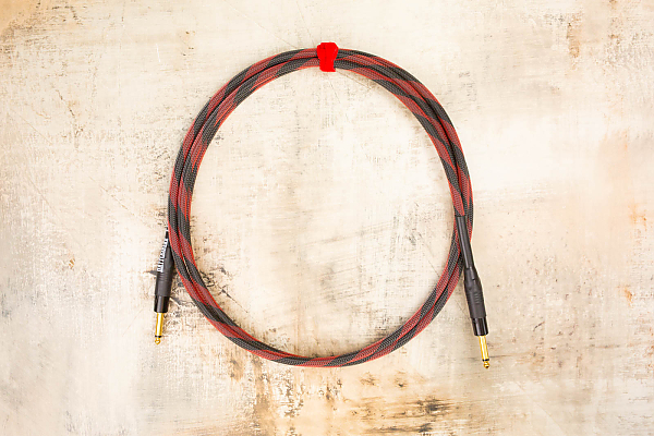 10' Standard in Black Cherry with Neutrik Straight Gold to Neutrik Straight Gold 