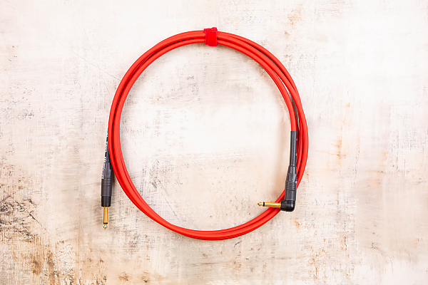 10' Standard No Weave (Bare) with Neutrik Straight Gold to Neutrik Right Angle Gold (Red PVC)