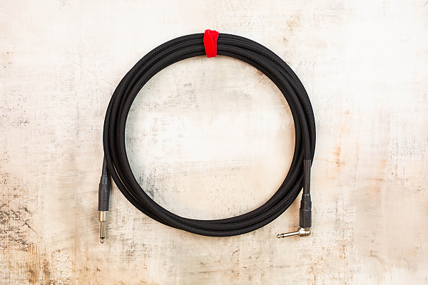 15' Standard in Black with Neutrik Straight Nickel to Neutrik Right Angle Nickel