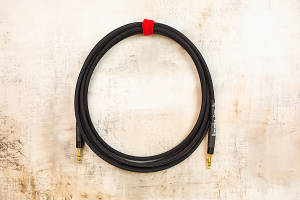 15' TRS in Black with Neutrik Straight TRS Gold to Neutrik Straight TRS Gold