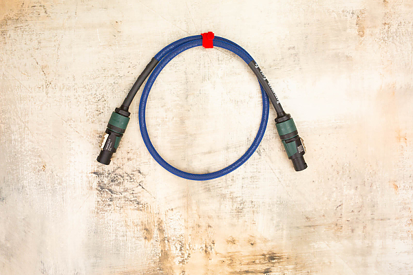  3' Speaker Cable in Blue with Neutrik SpeakOn NL4 to Neutrik SpeakOn NL4