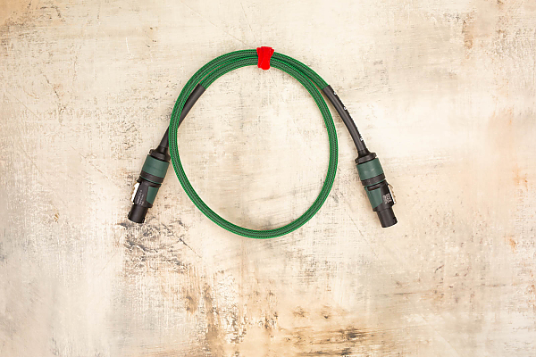  3' Speaker Cable in Mean Green with Neutrik SpeakOn NL4 to Neutrik SpeakOn NL4 